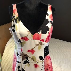 Gorgeous Lauren by Ralph Lauren floral gown